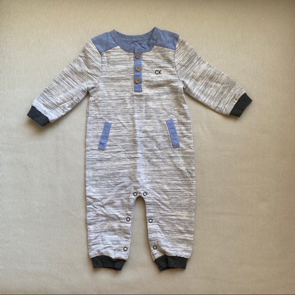 Calvin Klein Baby Outfit